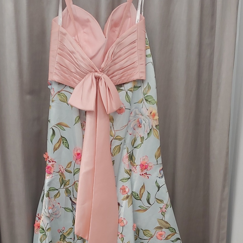 Sherri Hill Pink and Floral Prom Dress - Picture 3 of 3